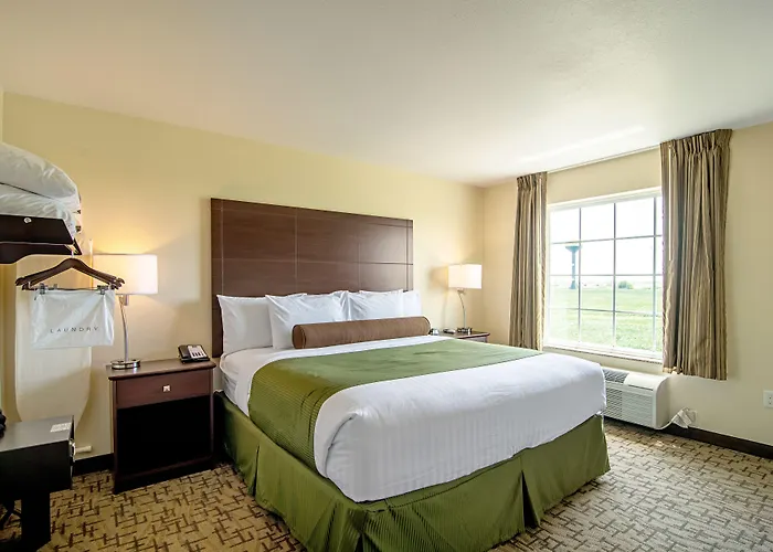 Cobblestone & - Hotel