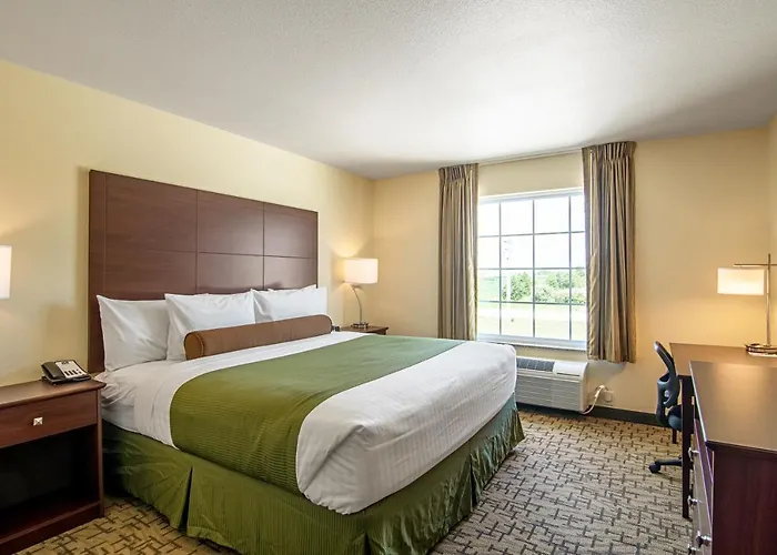 Cobblestone & - Hotel 2*